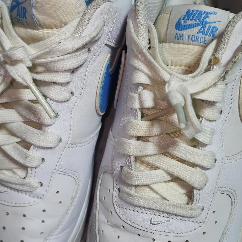 NIKE AIR FORCE EUC MENS SIZE 10 UNIVERSITY BLUE SNEAKERS SHOES - Picture 6 of 10
